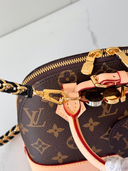 Alma BB White Monogram