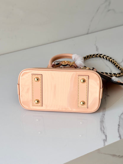 Alma BB White Monogram