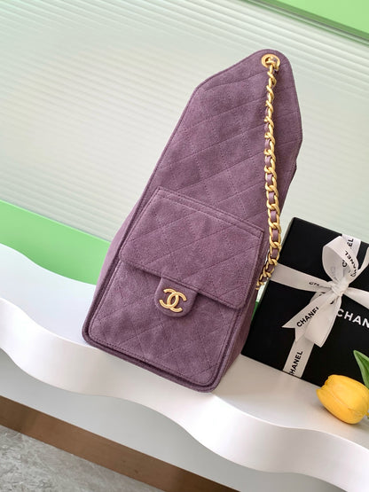 25 Large Suede Bucket Bag